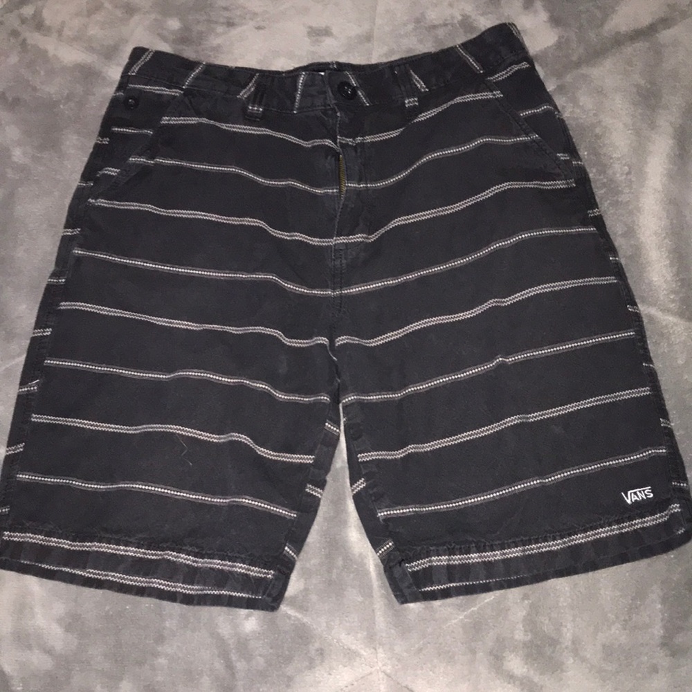 Vans Shorts Size 30